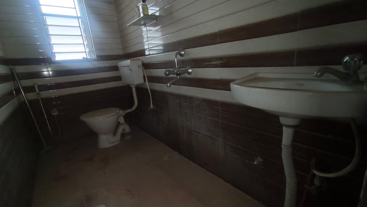 Unfurnished 3bhk in Lichubari Path, Jaya Nagar, Khanapara, Guwahati, Assam, India for Rent